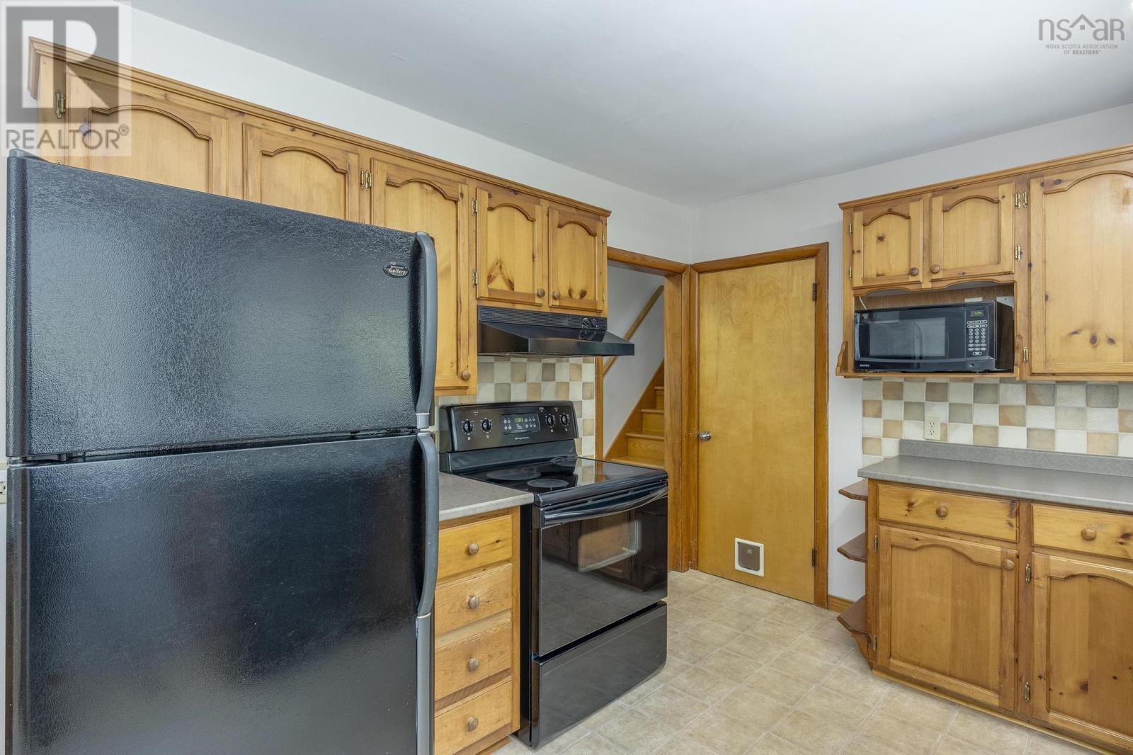 24 Grant Street, Kentville, Nova Scotia  B4N 2S4 - Photo 18 - 202511261