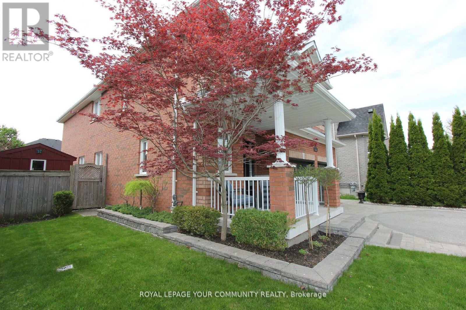 8 Whitestone Drive, Georgina (Keswick North), Ontario  L4P 0A1 - Photo 4 - N12161571