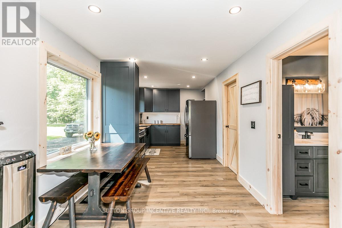 7216 County Road 13, Adjala-Tosorontio, Ontario  L0M 1M0 - Photo 14 - N12161605