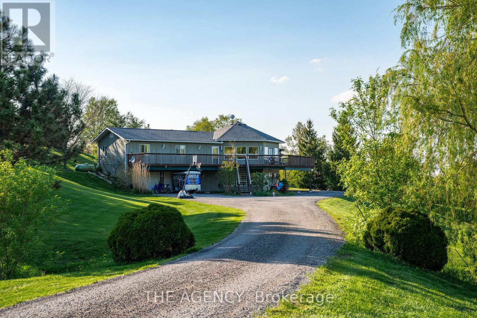 5800 17th Sideroad, King, Ontario  L0G 1T0 - Photo 3 - N12161622