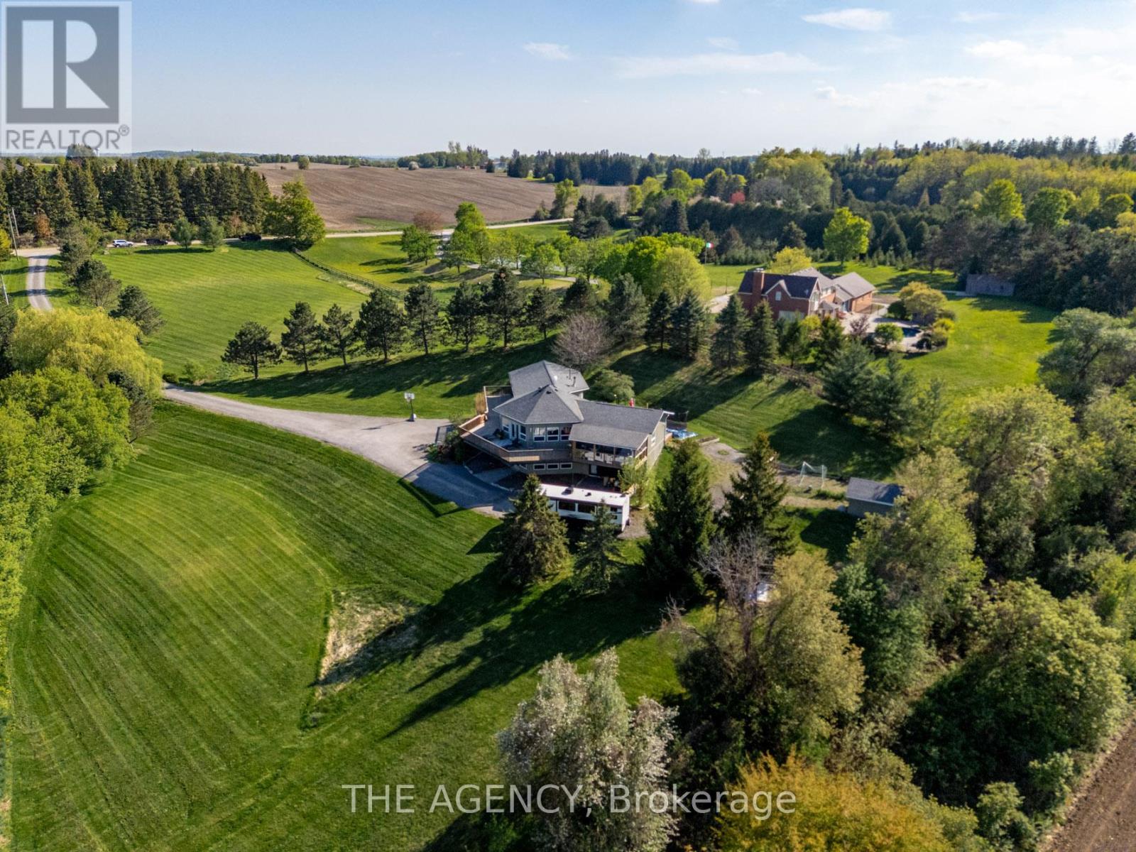 5800 17th Sideroad, King, Ontario  L0G 1T0 - Photo 32 - N12161622