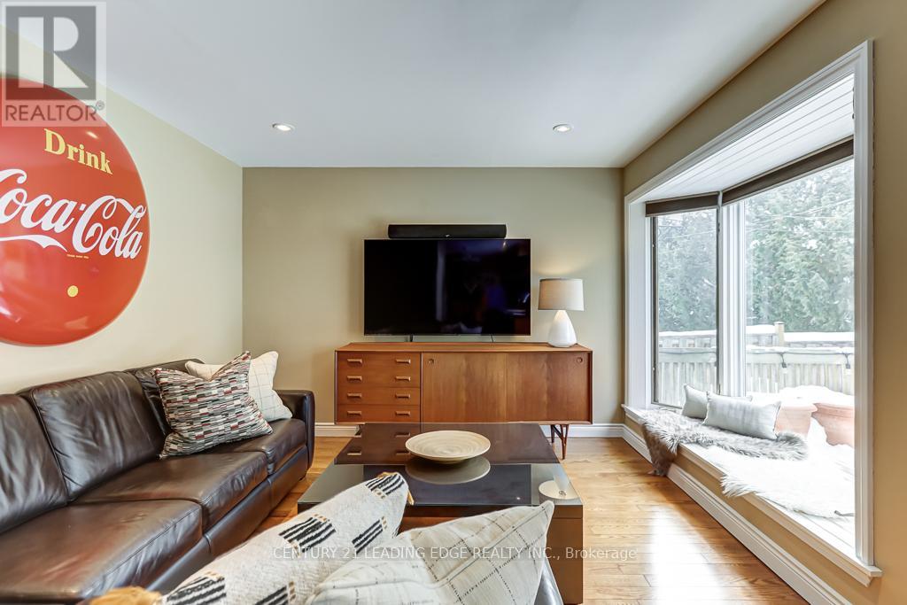 36 Walkerton Drive, Markham (Bullock), Ontario  L3P 1H8 - Photo 18 - N12161661