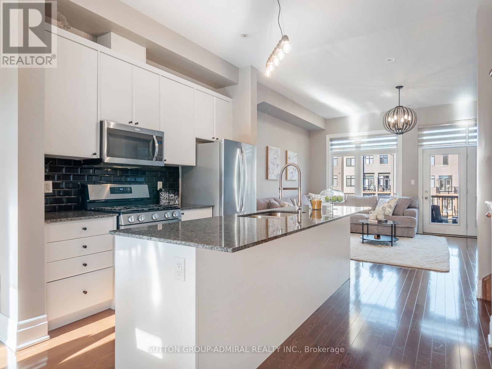 251 Thomas Cook Avenue, Vaughan, Ontario  L6A 5A1 - Photo 14 - N12161686