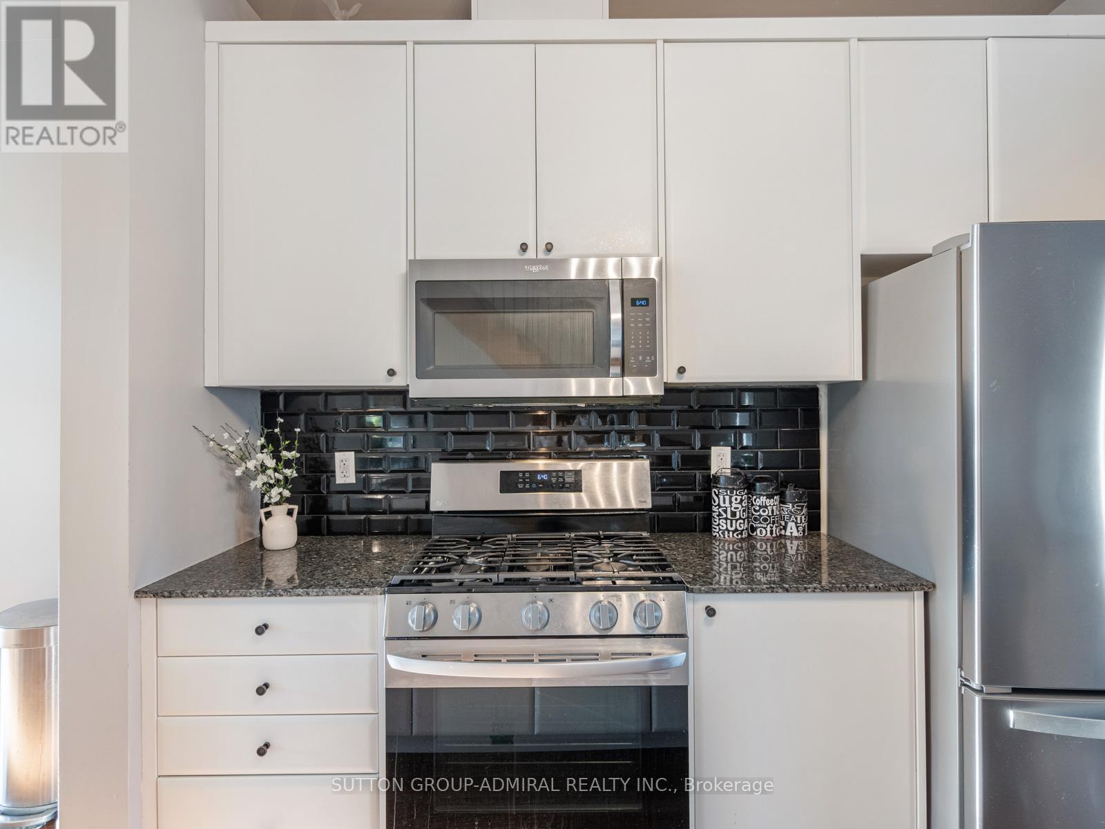 251 Thomas Cook Avenue, Vaughan, Ontario  L6A 5A1 - Photo 17 - N12161686