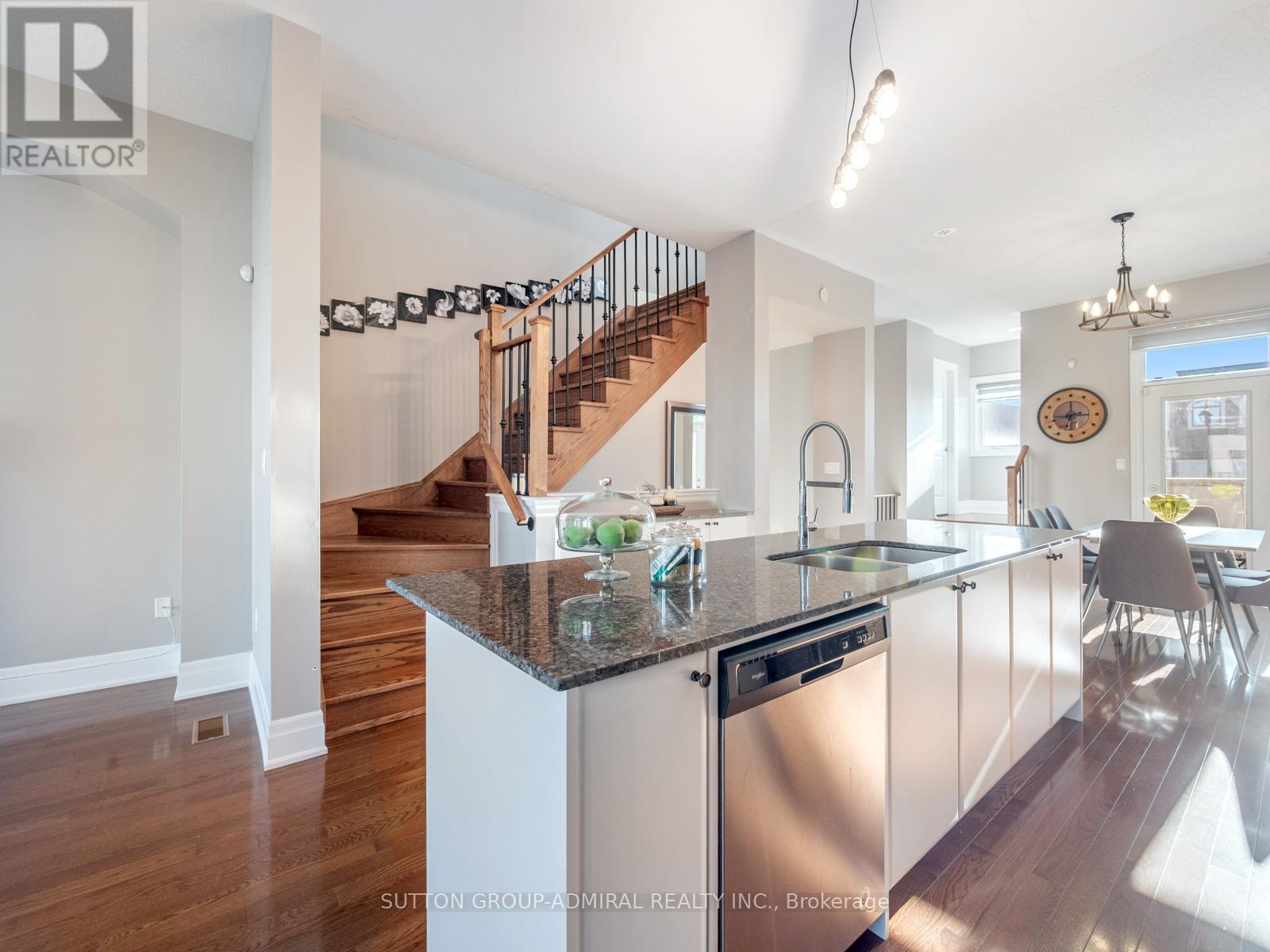 251 Thomas Cook Avenue, Vaughan, Ontario  L6A 5A1 - Photo 20 - N12161686