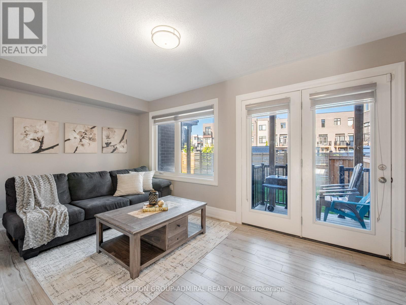 251 Thomas Cook Avenue, Vaughan, Ontario  L6A 5A1 - Photo 3 - N12161686