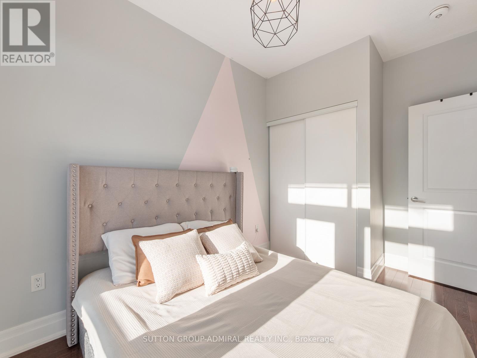 251 Thomas Cook Avenue, Vaughan, Ontario  L6A 5A1 - Photo 38 - N12161686