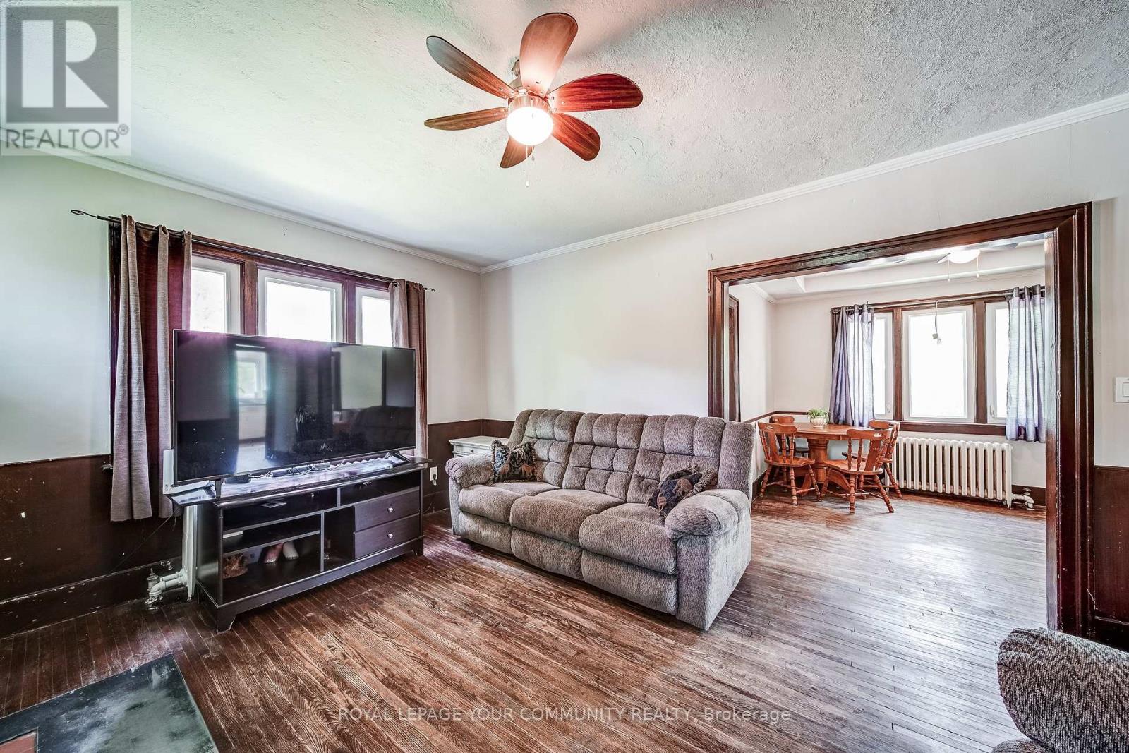 3 Catering Road, Georgina, Ontario  L0E 1R0 - Photo 10 - N12161708