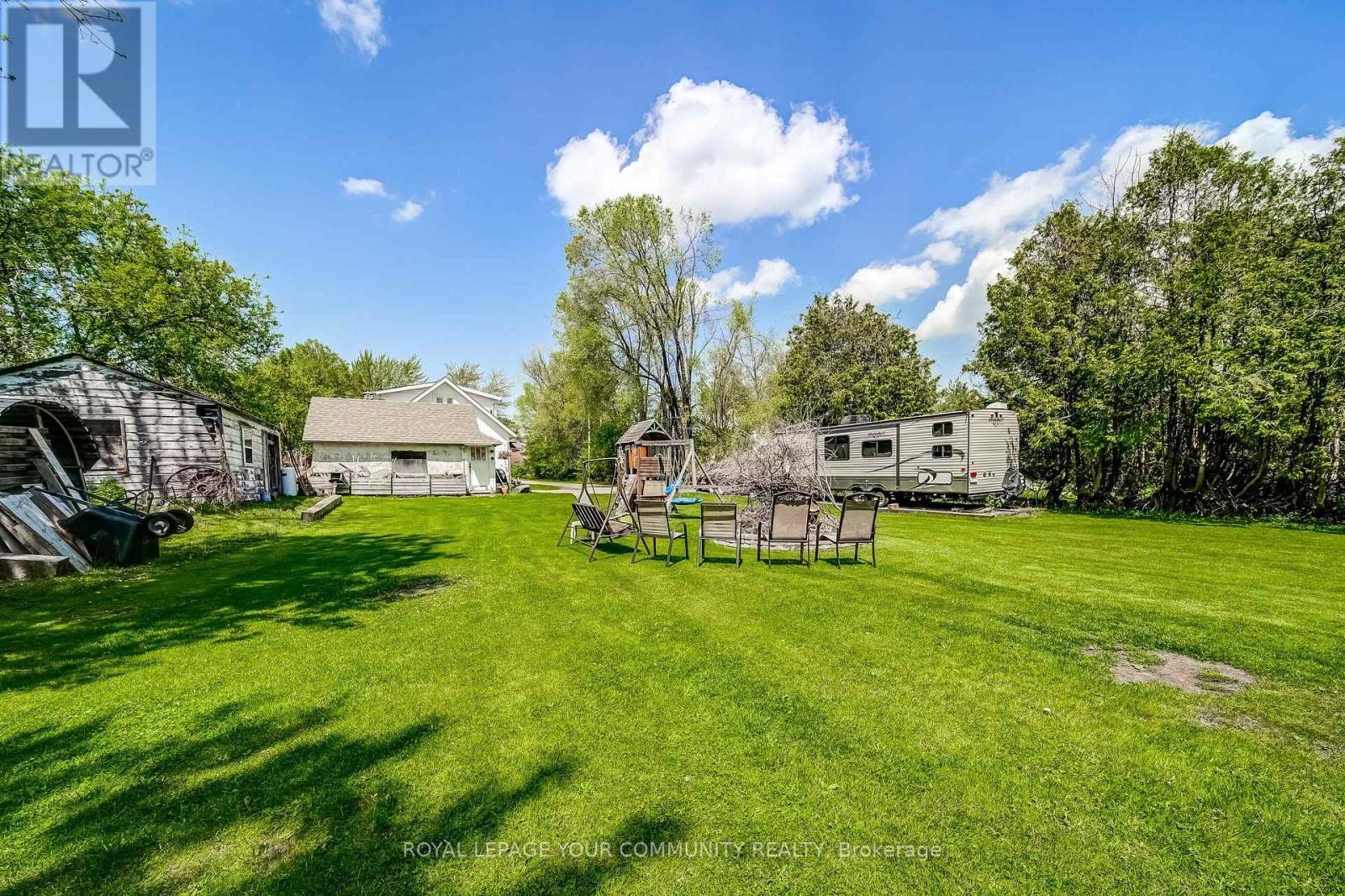 3 Catering Road, Georgina, Ontario  L0E 1R0 - Photo 33 - N12161708