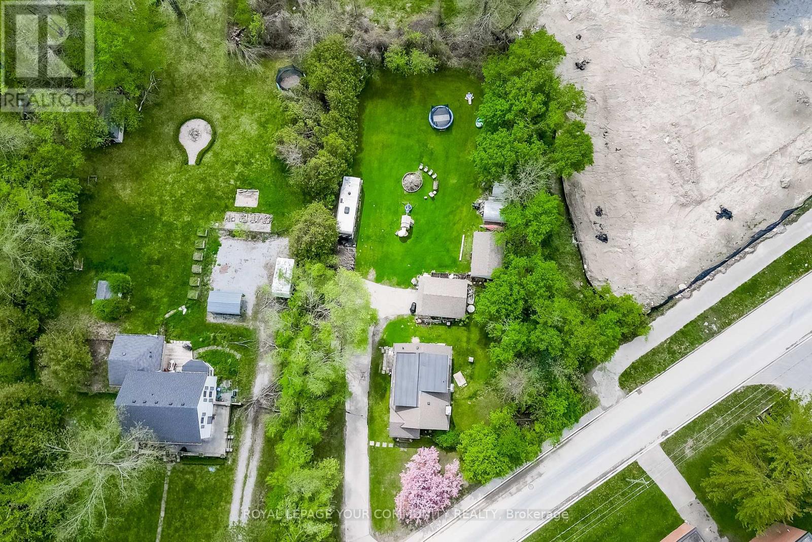 3 Catering Road, Georgina, Ontario  L0E 1R0 - Photo 41 - N12161708