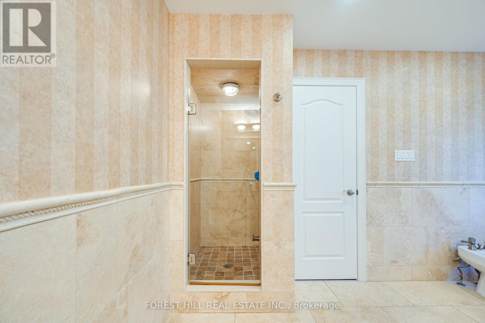 29 Red Cardinal Trail, Richmond Hill, Ontario  L4E 3Y5 - Photo 19 - N12161712