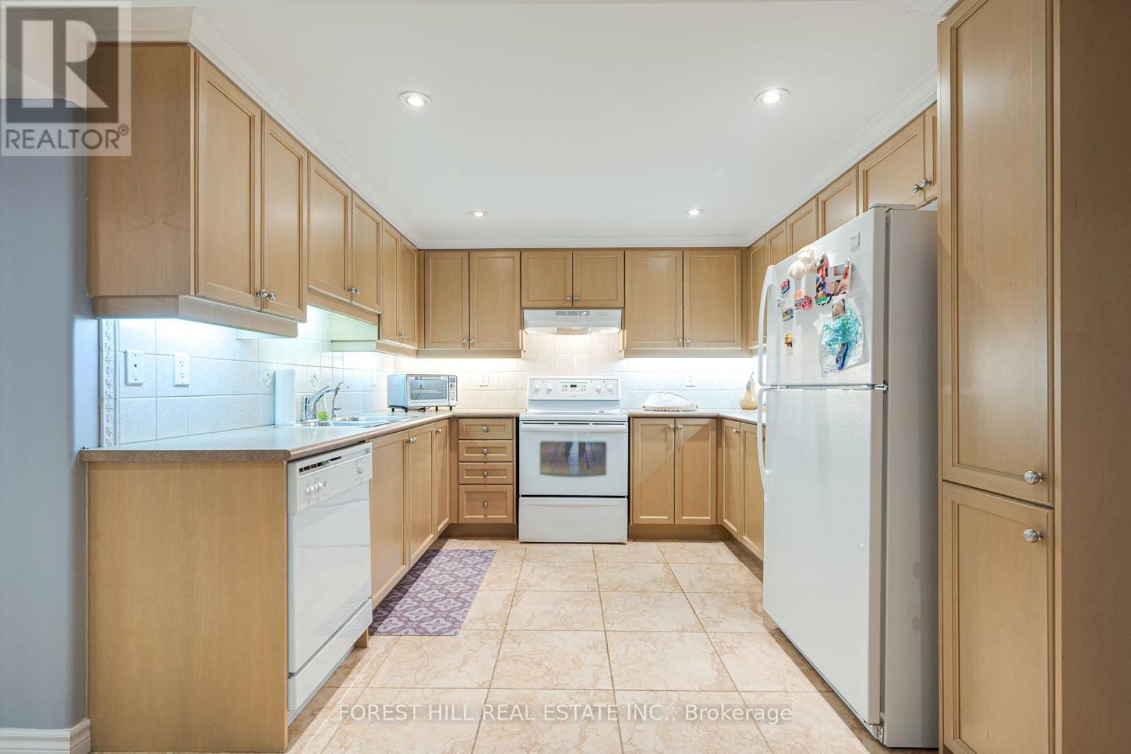 29 Red Cardinal Trail, Richmond Hill, Ontario  L4E 3Y5 - Photo 22 - N12161712