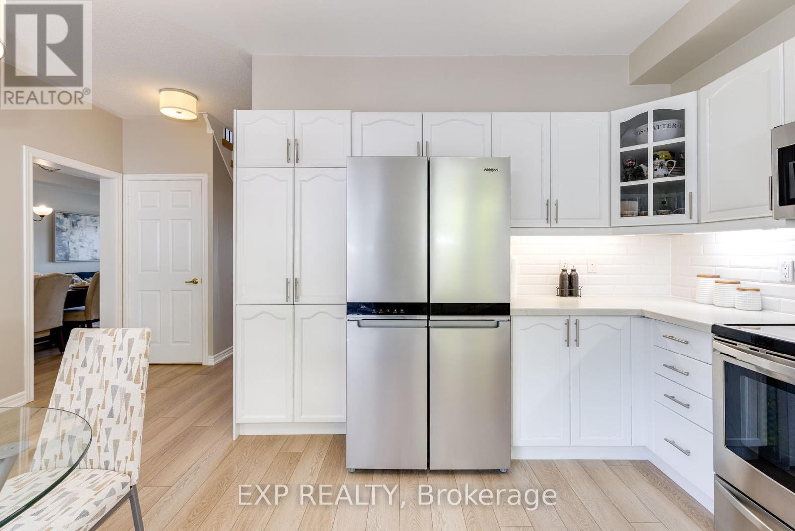 30 Earl Stewart Drive, Aurora, Ontario  L4G 7P4 - Photo 10 - N12161752