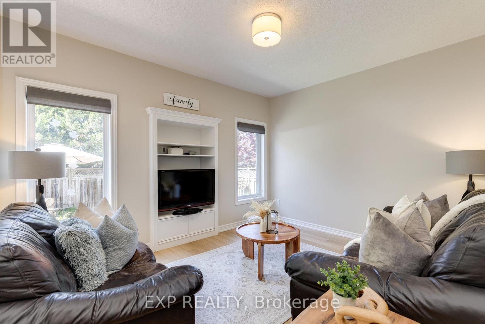 30 Earl Stewart Drive, Aurora, Ontario  L4G 7P4 - Photo 12 - N12161752