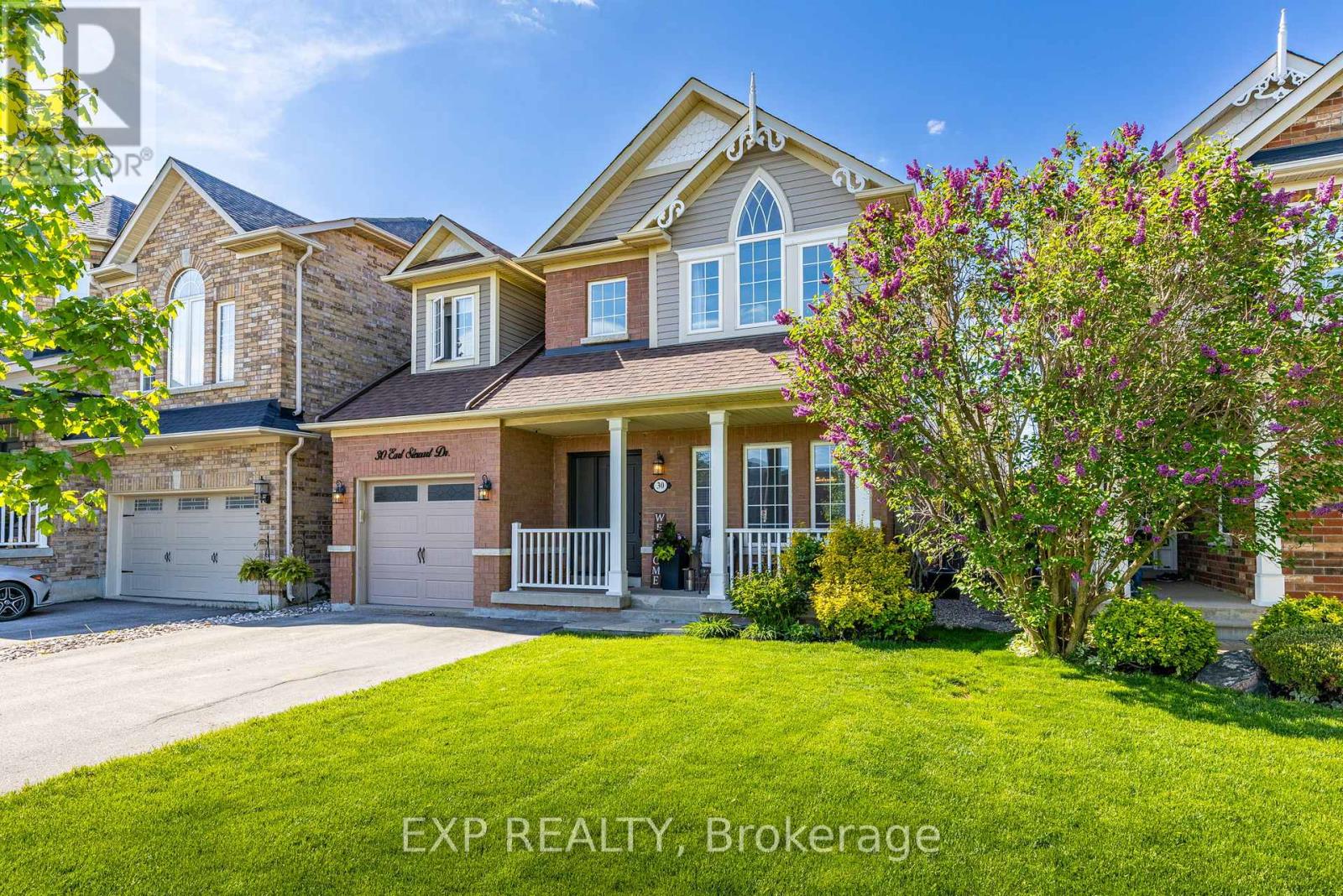 30 Earl Stewart Drive, Aurora, Ontario  L4G 7P4 - Photo 2 - N12161752