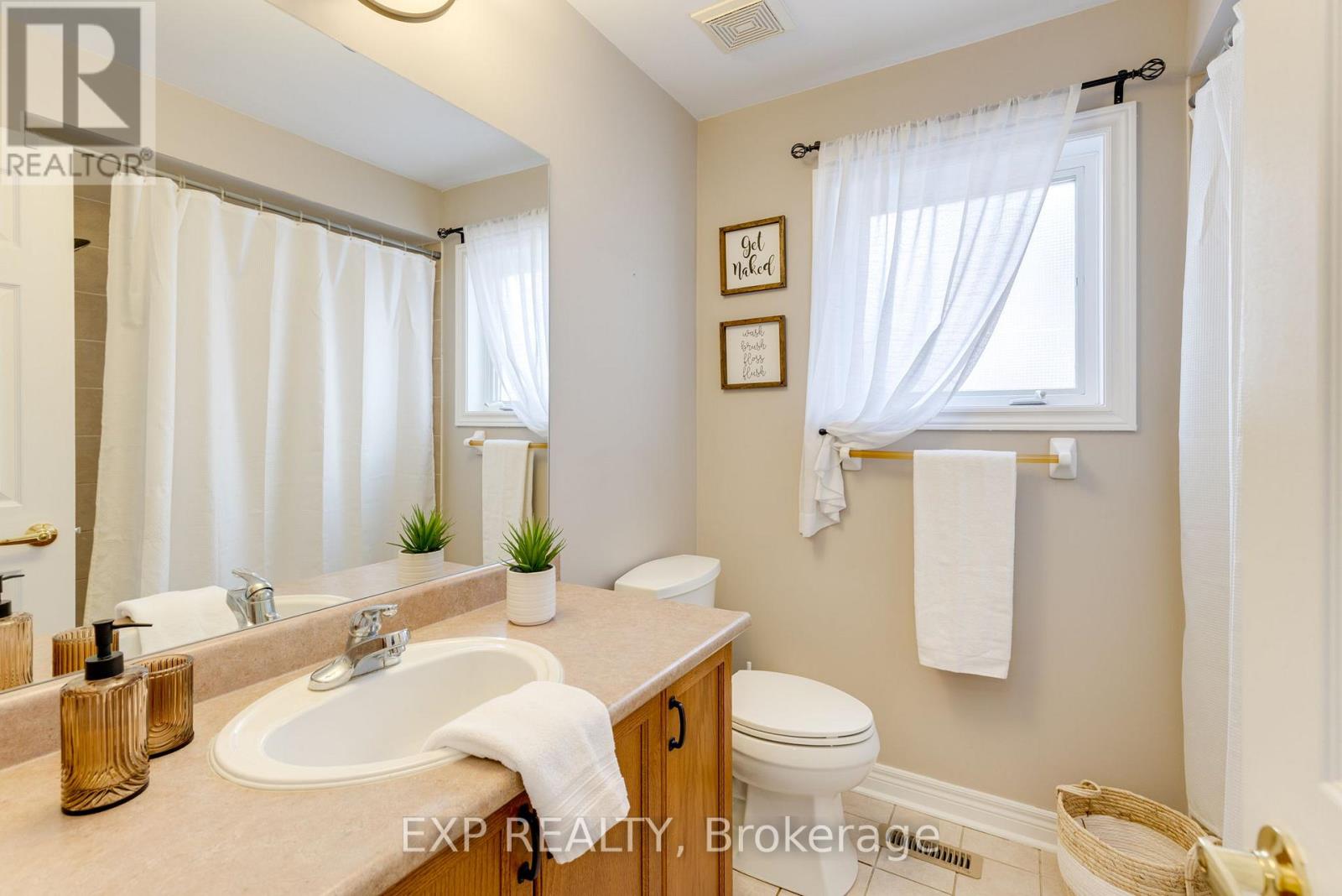 30 Earl Stewart Drive, Aurora, Ontario  L4G 7P4 - Photo 23 - N12161752