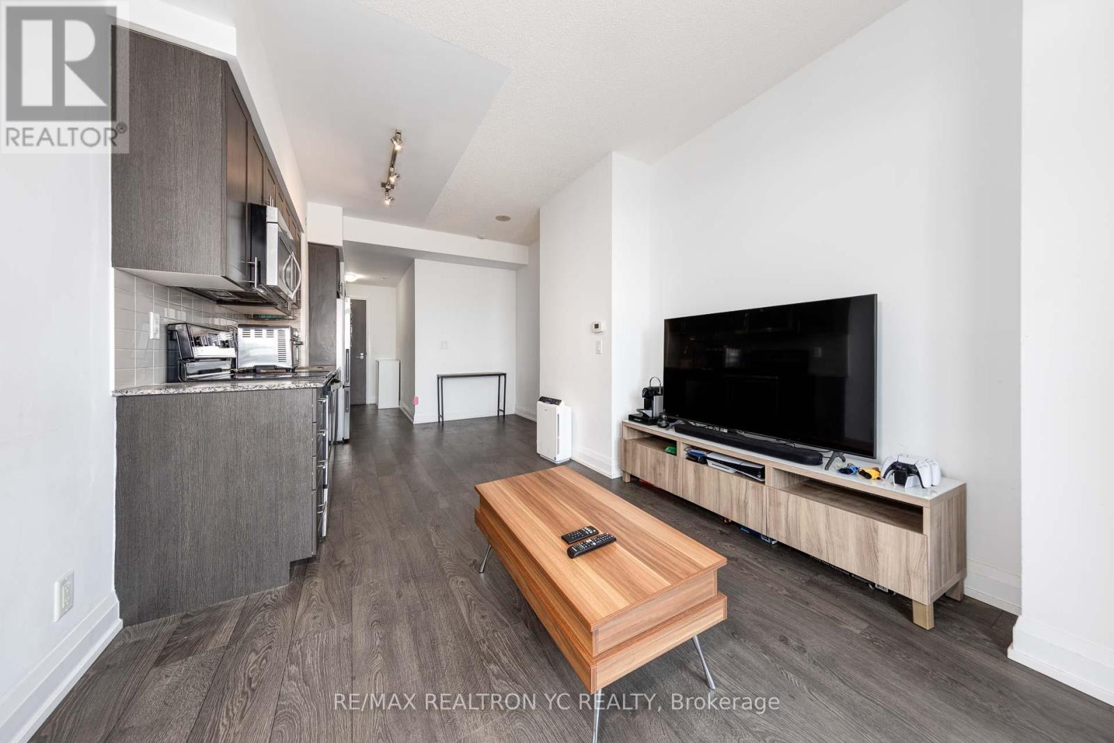 528 - 7900 Bathurst Street, Vaughan, Ontario  L4J 0J9 - Photo 8 - N12161802