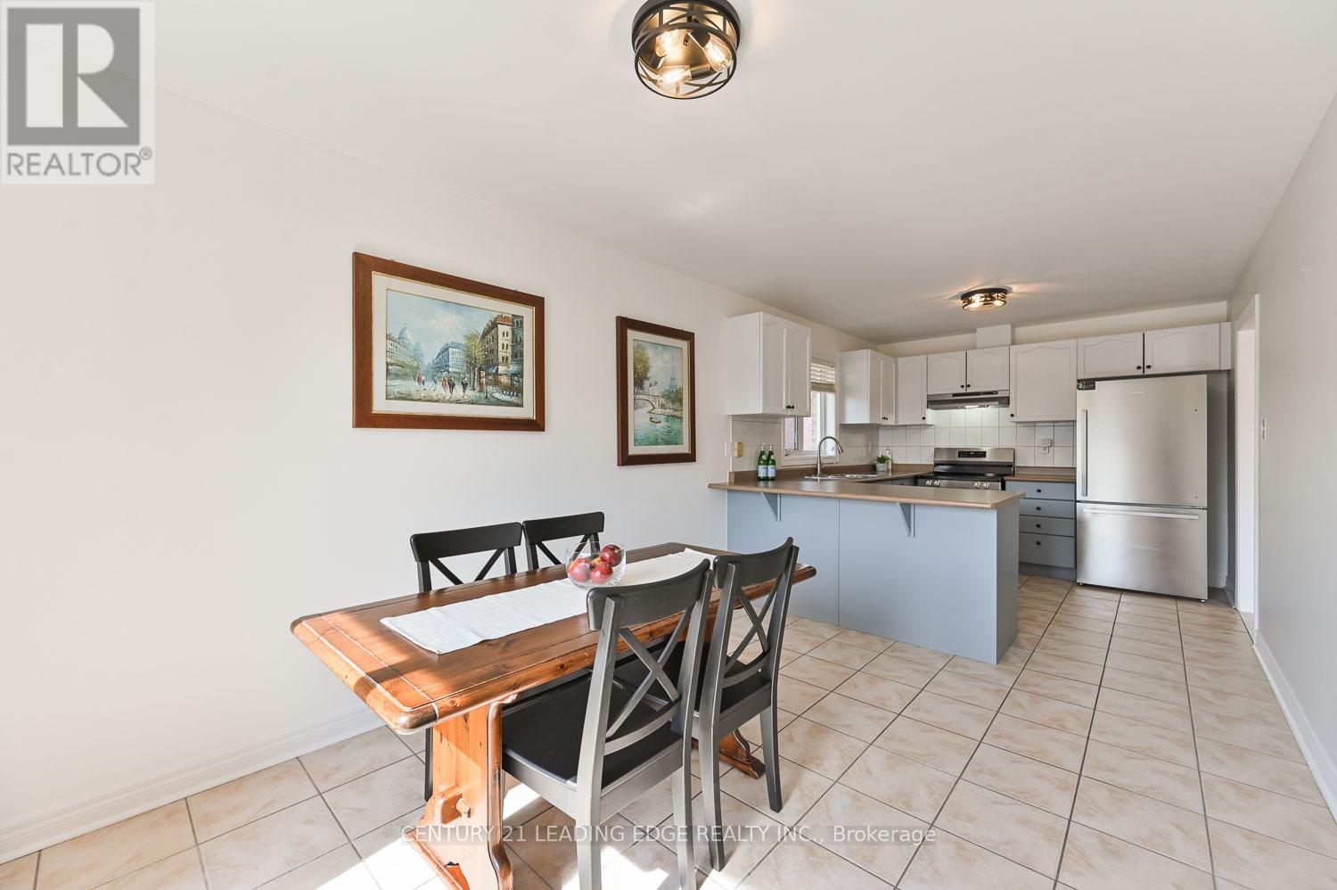 10 Lamont Court, Vaughan (Maple), Ontario  L6A 3B6 - Photo 20 - N12161811