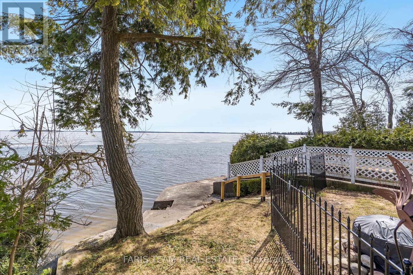 Property at 2855 PURVIS STREET image 3