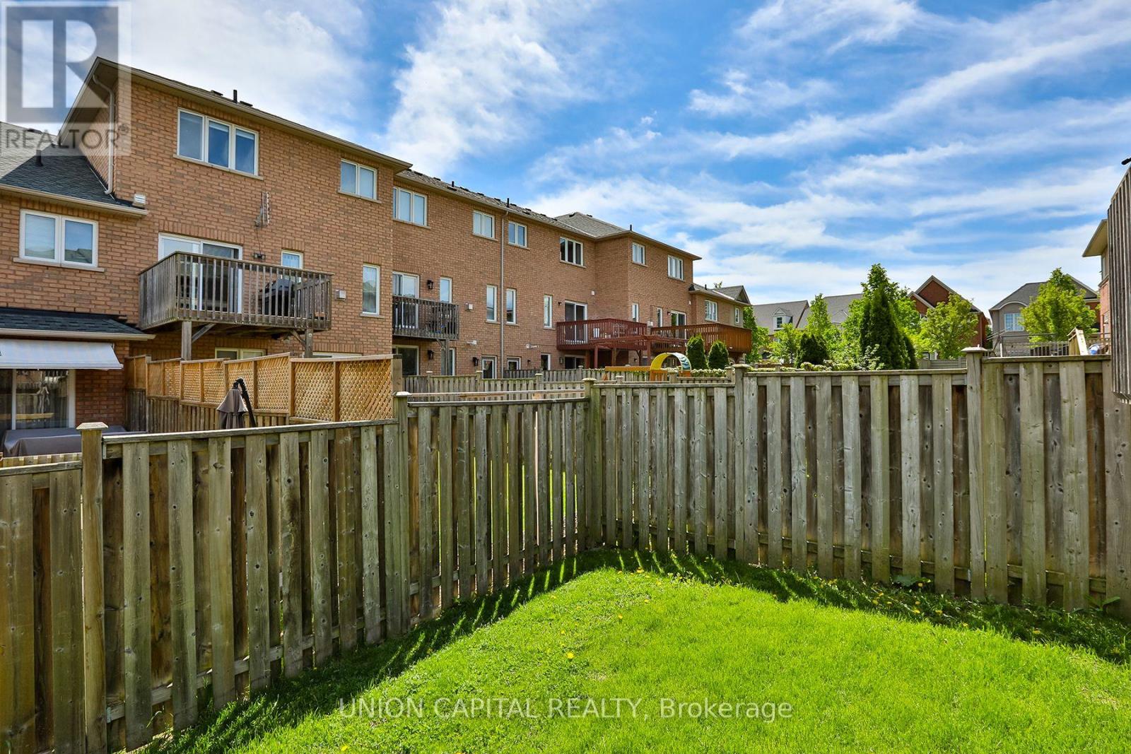 136 Mistywood Crescent, Vaughan (Patterson), Ontario  L4J 9K3 - Photo 39 - N12161870
