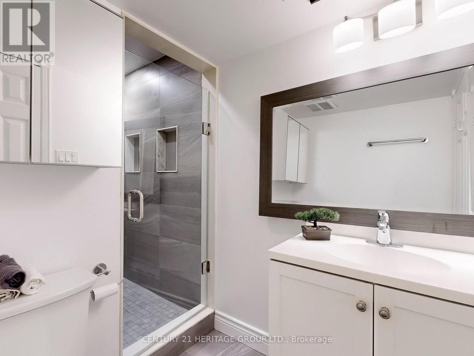 108 Confederation Way, Markham, Ontario  L3T 5R5 - Photo 36 - N12161937