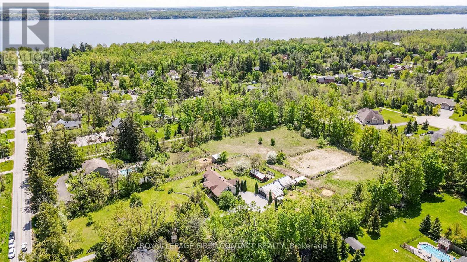 1044 Line 2 S, Oro-Medonte (Shanty Bay), Ontario  L0L 2L0 - Photo 37 - S12161493
