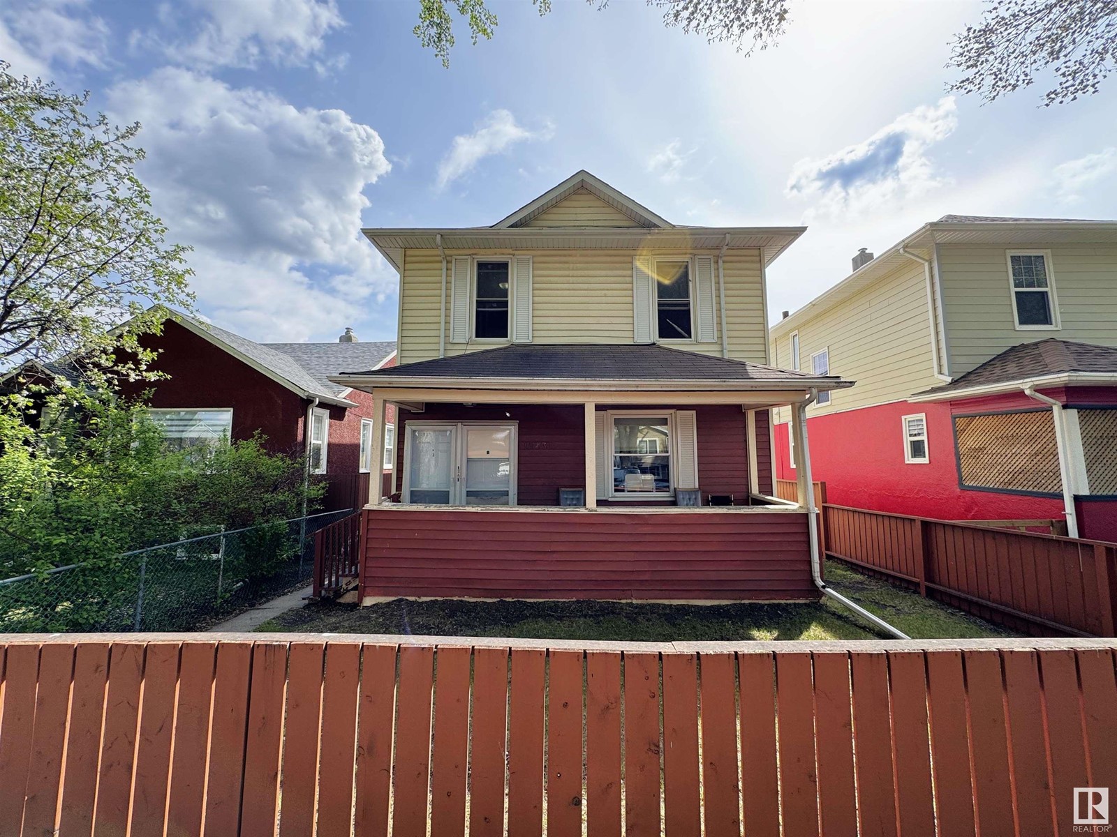 Property at 11431 87 ST NW image 1