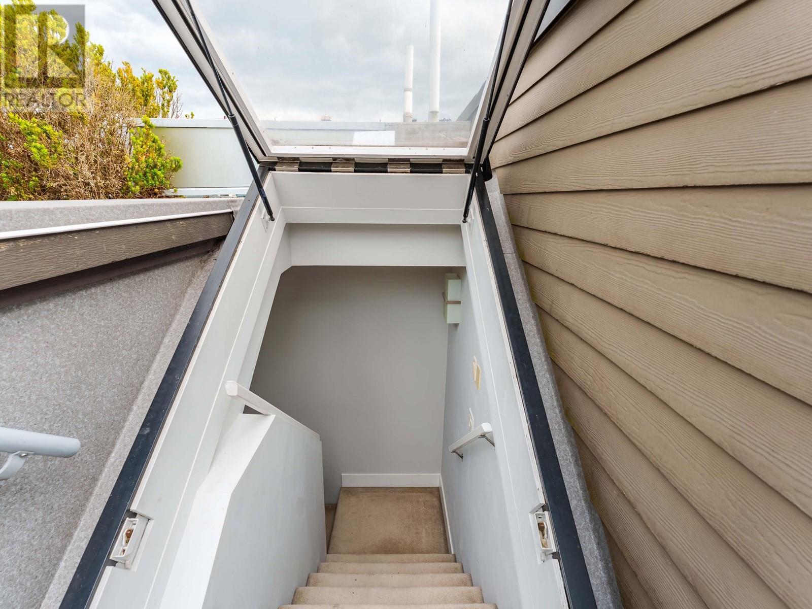 223 735 W 15th Street, North Vancouver, British Columbia  V7M 0B8 - Photo 23 - R3004833