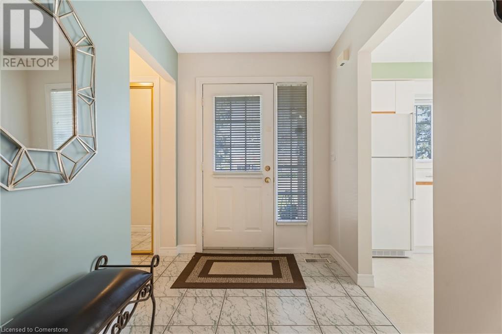 Property at 810 GOLF LINKS Road Unit# 32 image 4