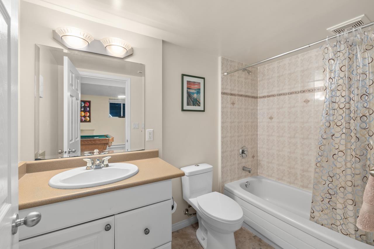 3466 Rosemary Heights Crescent, Surrey, British Columbia  V3Z 0M4 - Photo 31 - R3004970