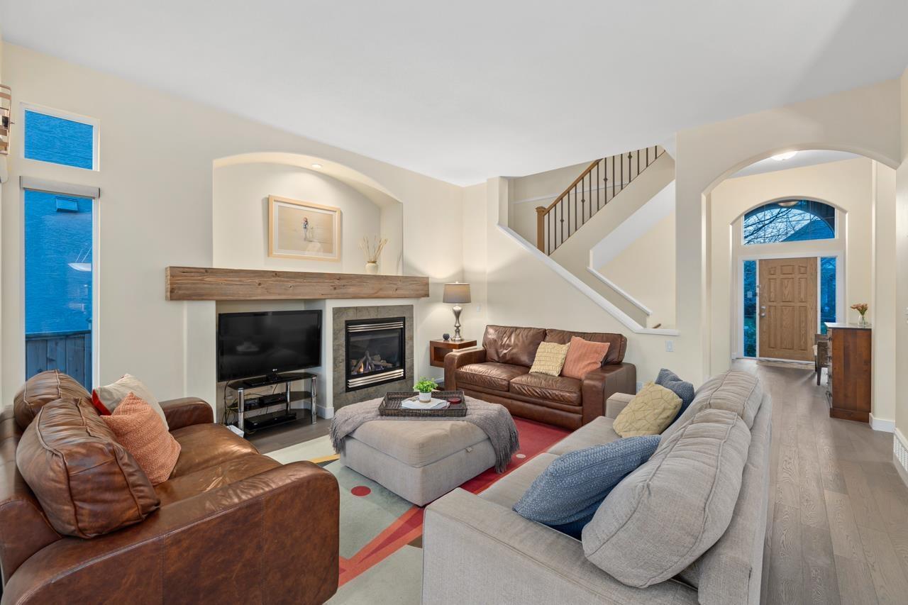 3466 Rosemary Heights Crescent, Surrey, British Columbia  V3Z 0M4 - Photo 5 - R3004970