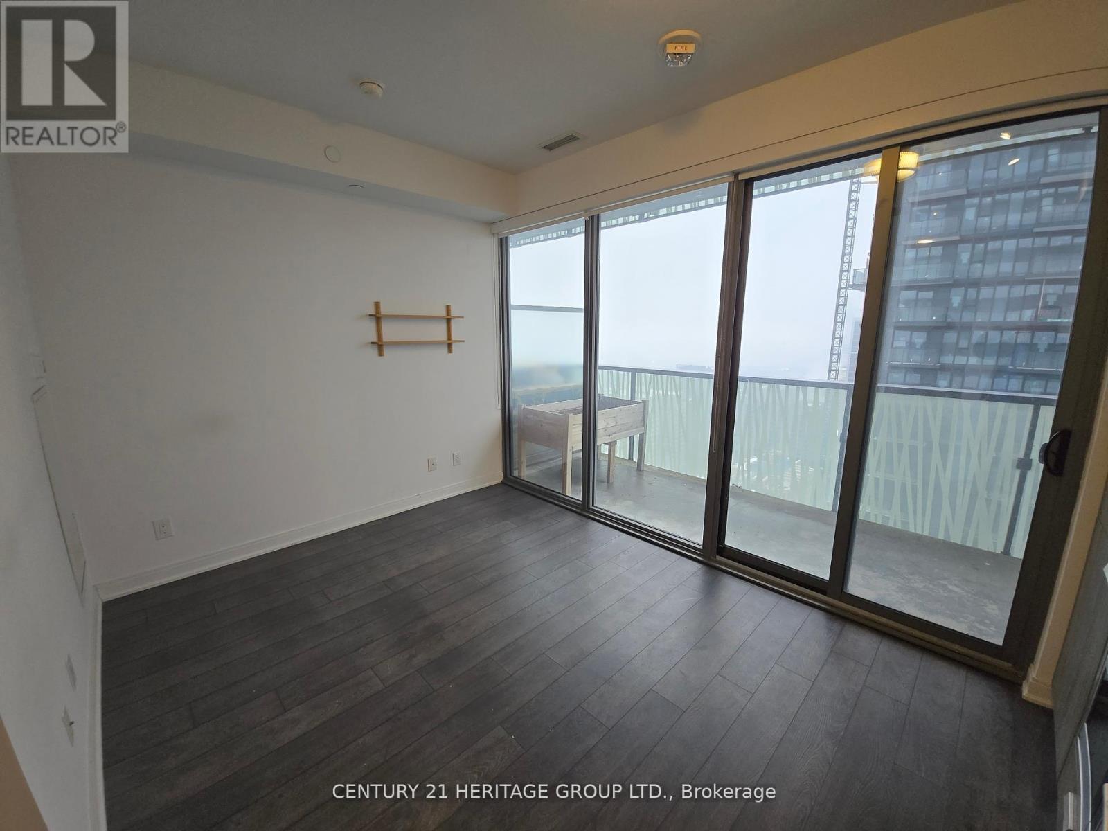 3912 - 50 Charles Street E, Toronto, Ontario  M4Y 1T1 - Photo 2 - C12162048