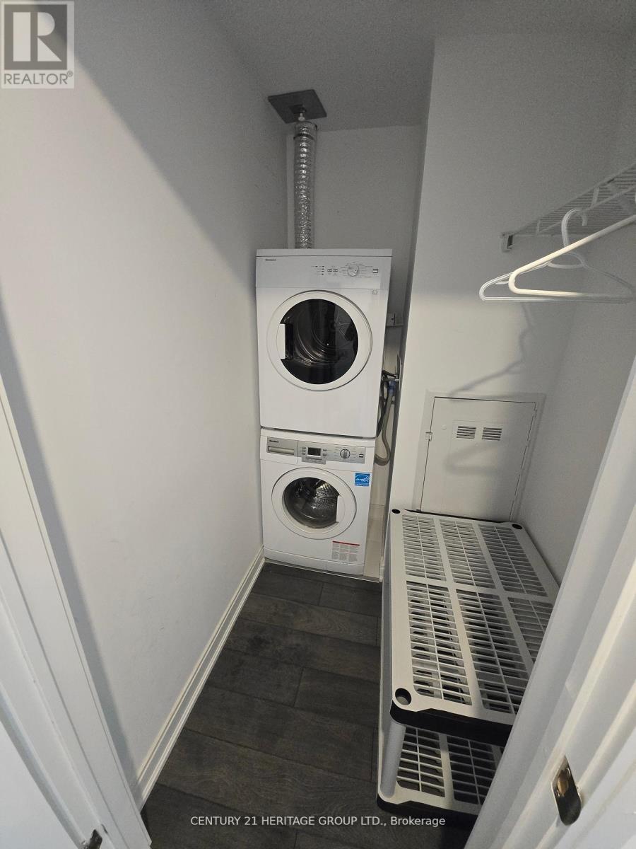 3912 - 50 Charles Street E, Toronto, Ontario  M4Y 1T1 - Photo 6 - C12162048