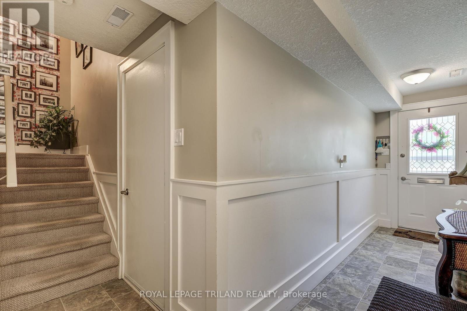 6 - 301 Carlow Road, Central Elgin, Ontario  N5L 1B7 - Photo 10 - X12159450