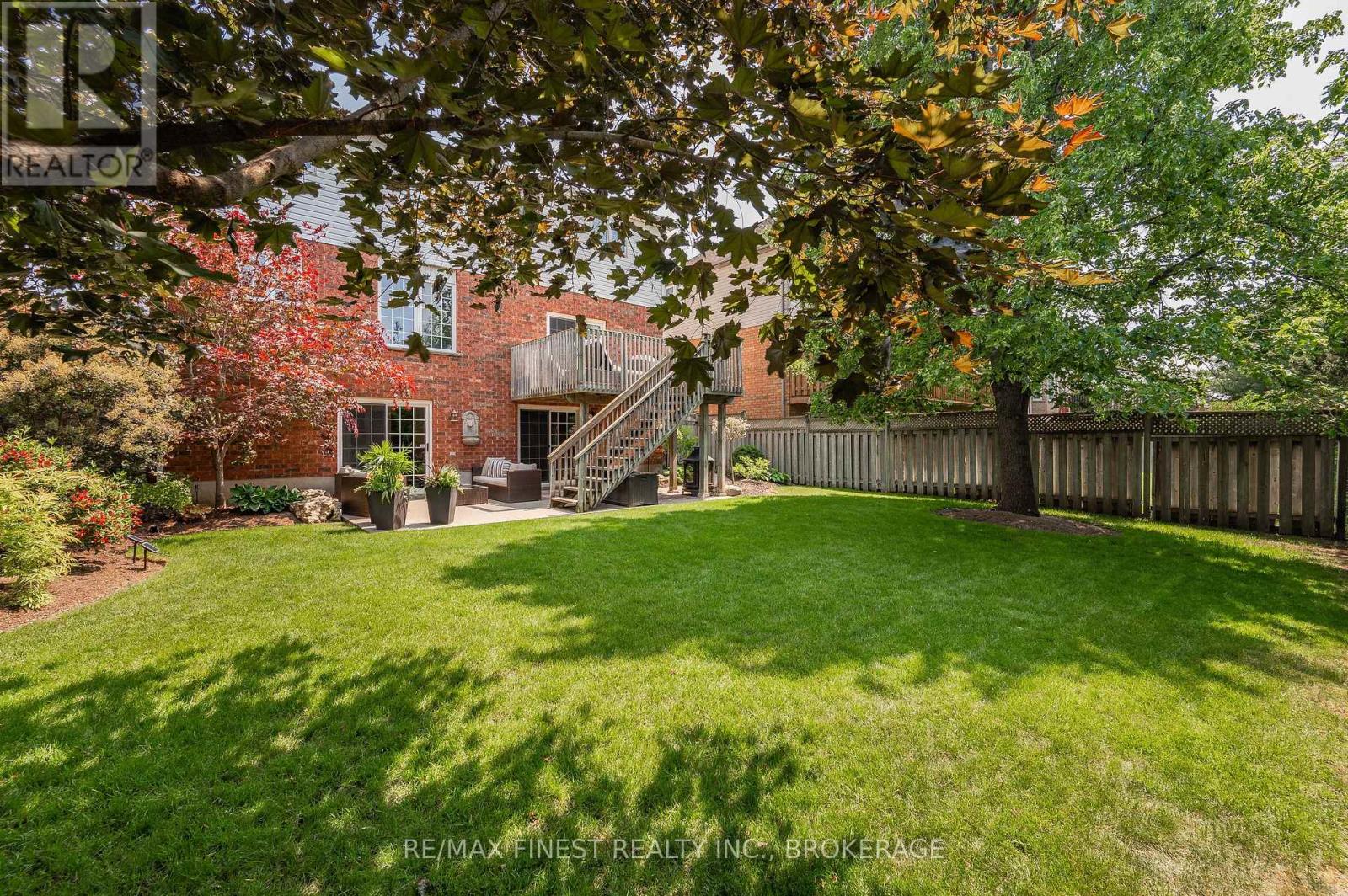 212 Summerfield Drive, Guelph, Ontario  N1L 1L3 - Photo 43 - X12162229