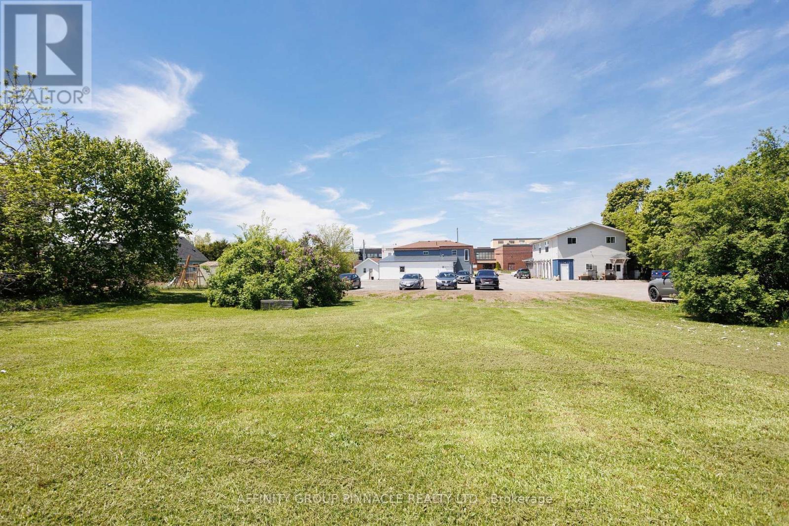 65 Lindsay Street, Kawartha Lakes, Ontario K0M 1N0 - Photo 28 - X12162262