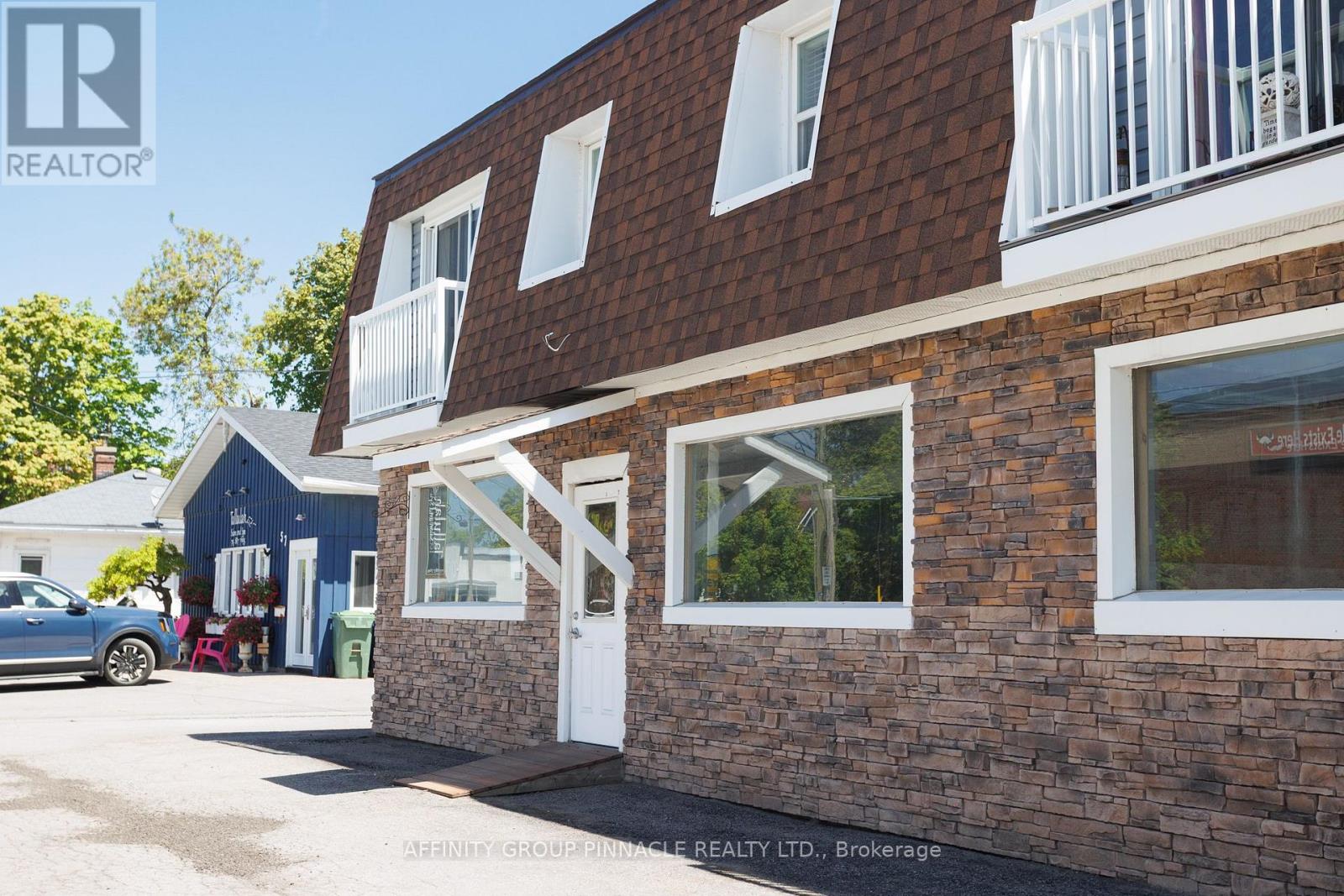 65 Lindsay Street, Kawartha Lakes, Ontario K0M 1N0 - Photo 6 - X12162262