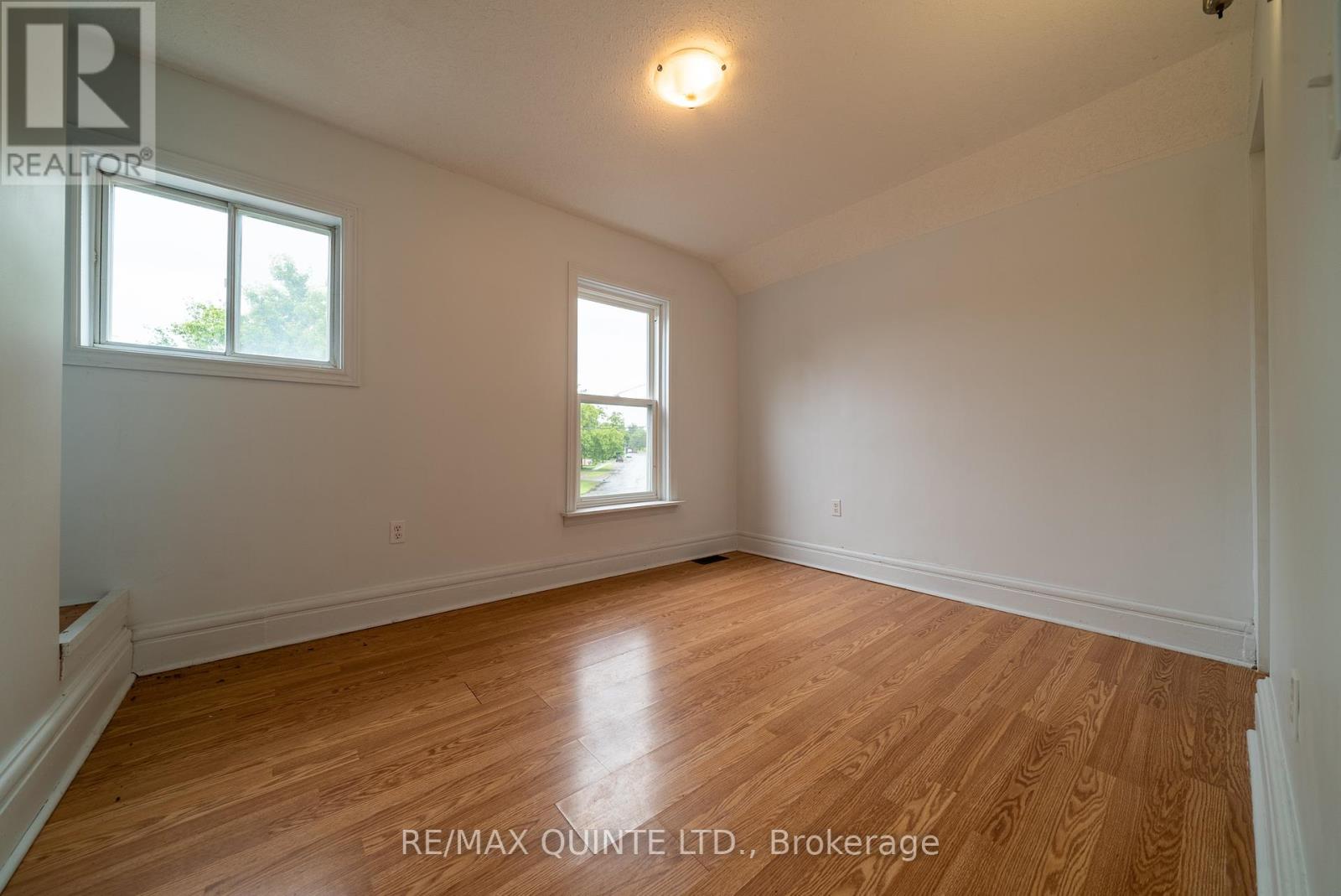 A - 82 Moira Street E, Belleville, Ontario  K8P 2S2 - Photo 6 - X12162320