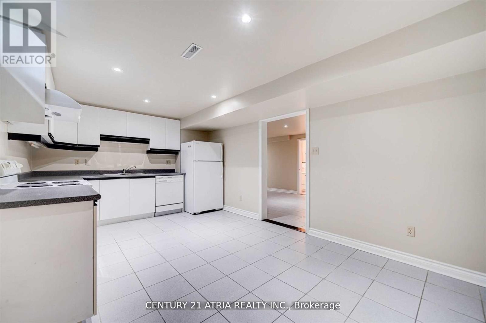 Bsmt - 53 Cherhill Drive, Vaughan, Ontario  L6A 1H6 - Photo 12 - N12162111