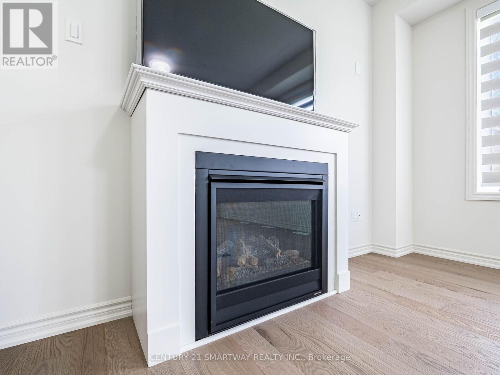 62 Sandhill Crescent E, Adjala-Tosorontio (Colgan), Ontario  L0G 1W0 - Photo 23 - N12162113