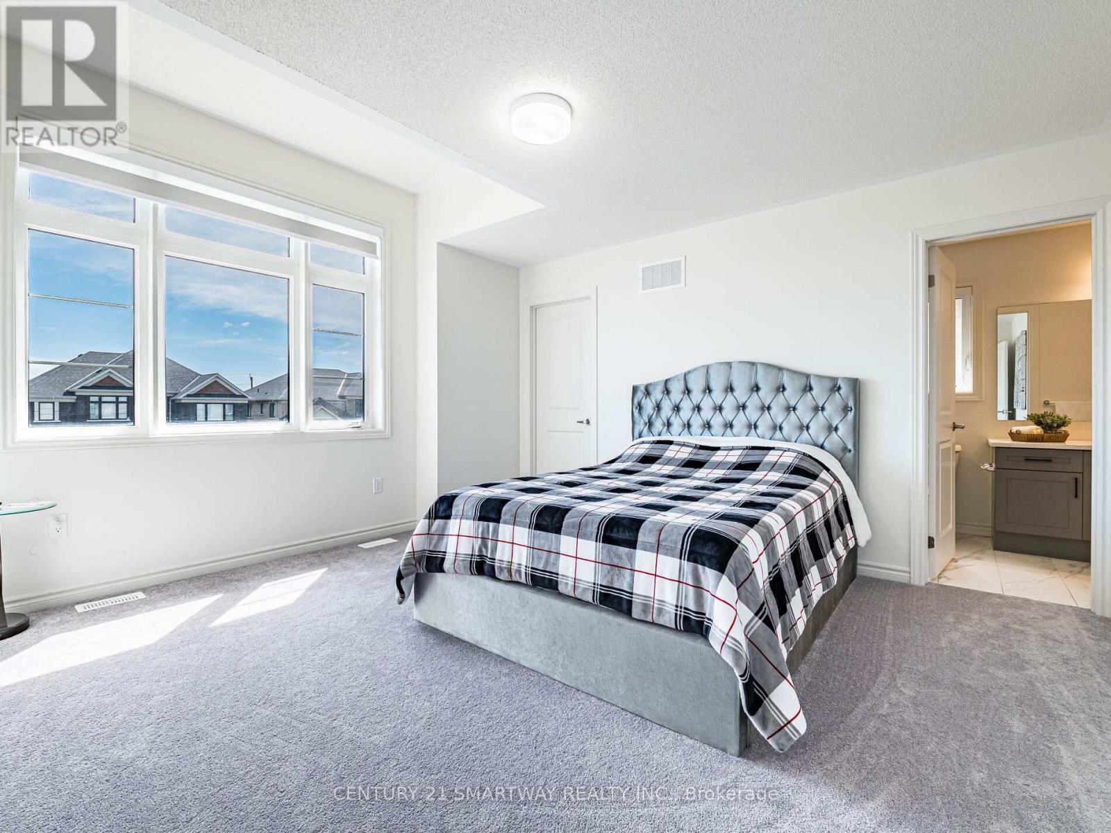 62 Sandhill Crescent E, Adjala-Tosorontio (Colgan), Ontario  L0G 1W0 - Photo 42 - N12162113