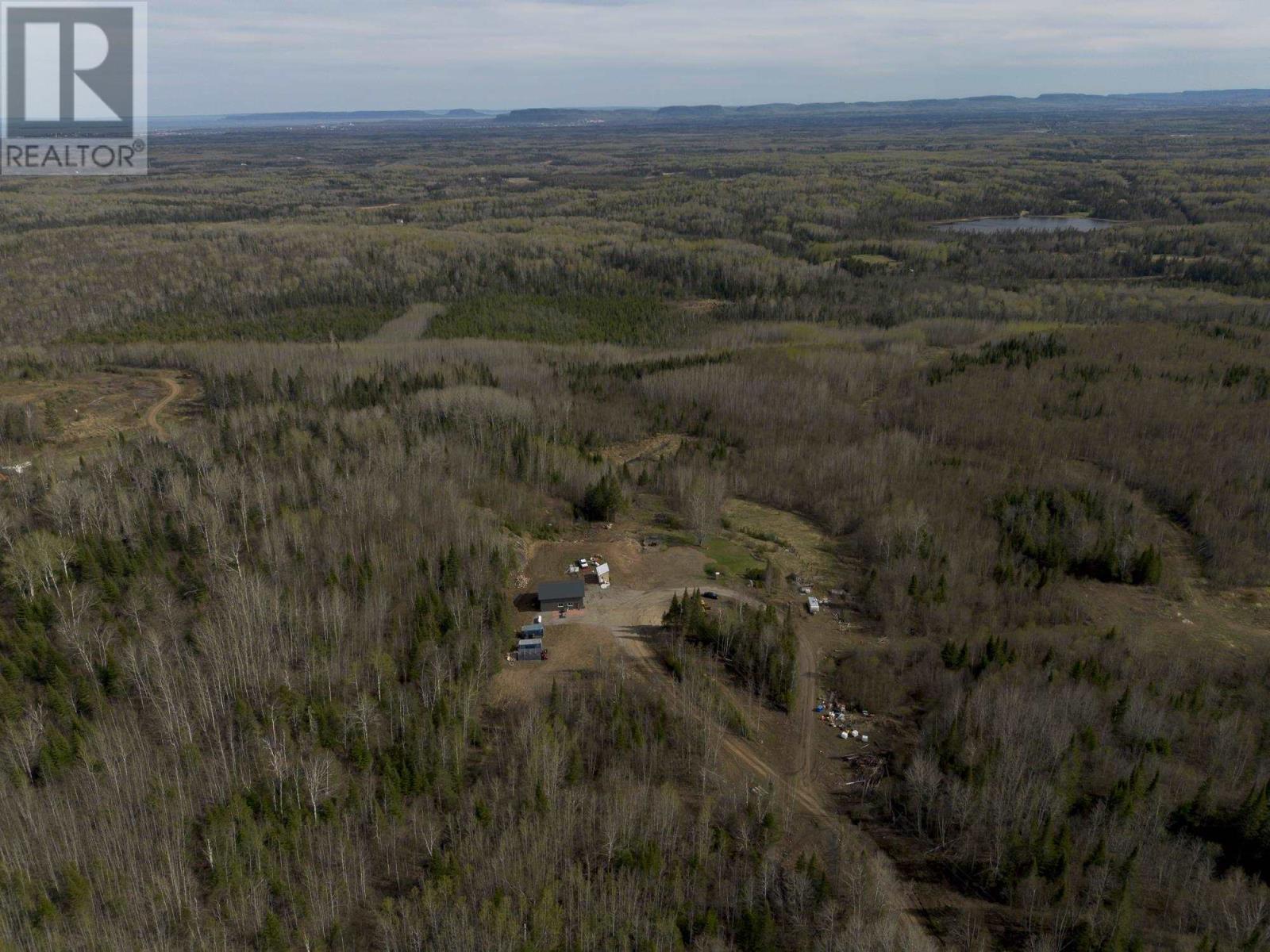 7018 Upton Rd, Thunder Bay, Ontario  P7G 2G8 - Photo 20 - TB251275