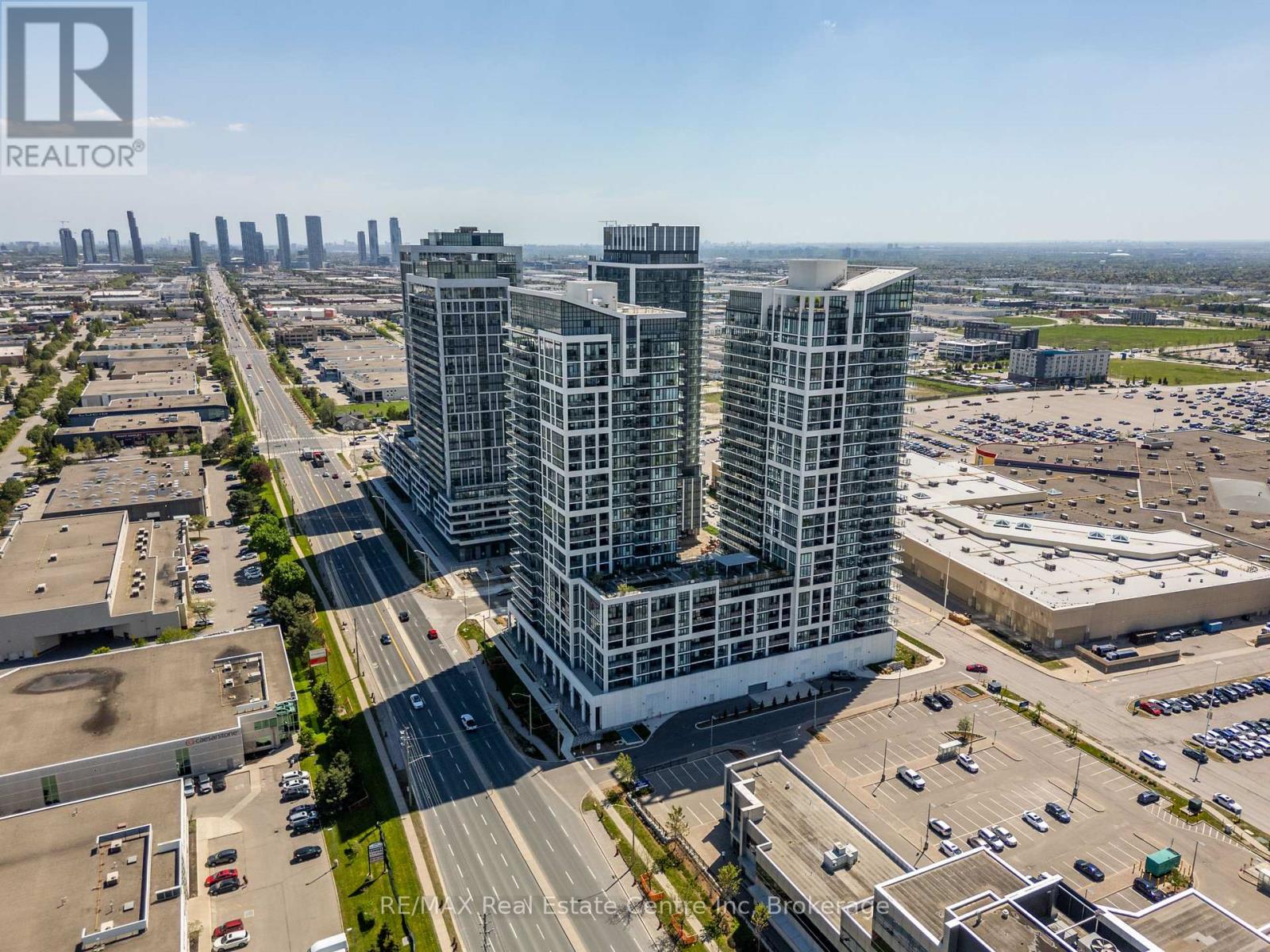 Ph114 - 9000 Jane Street, Vaughan, Ontario  L4K 0M6 - Photo 38 - N12048704