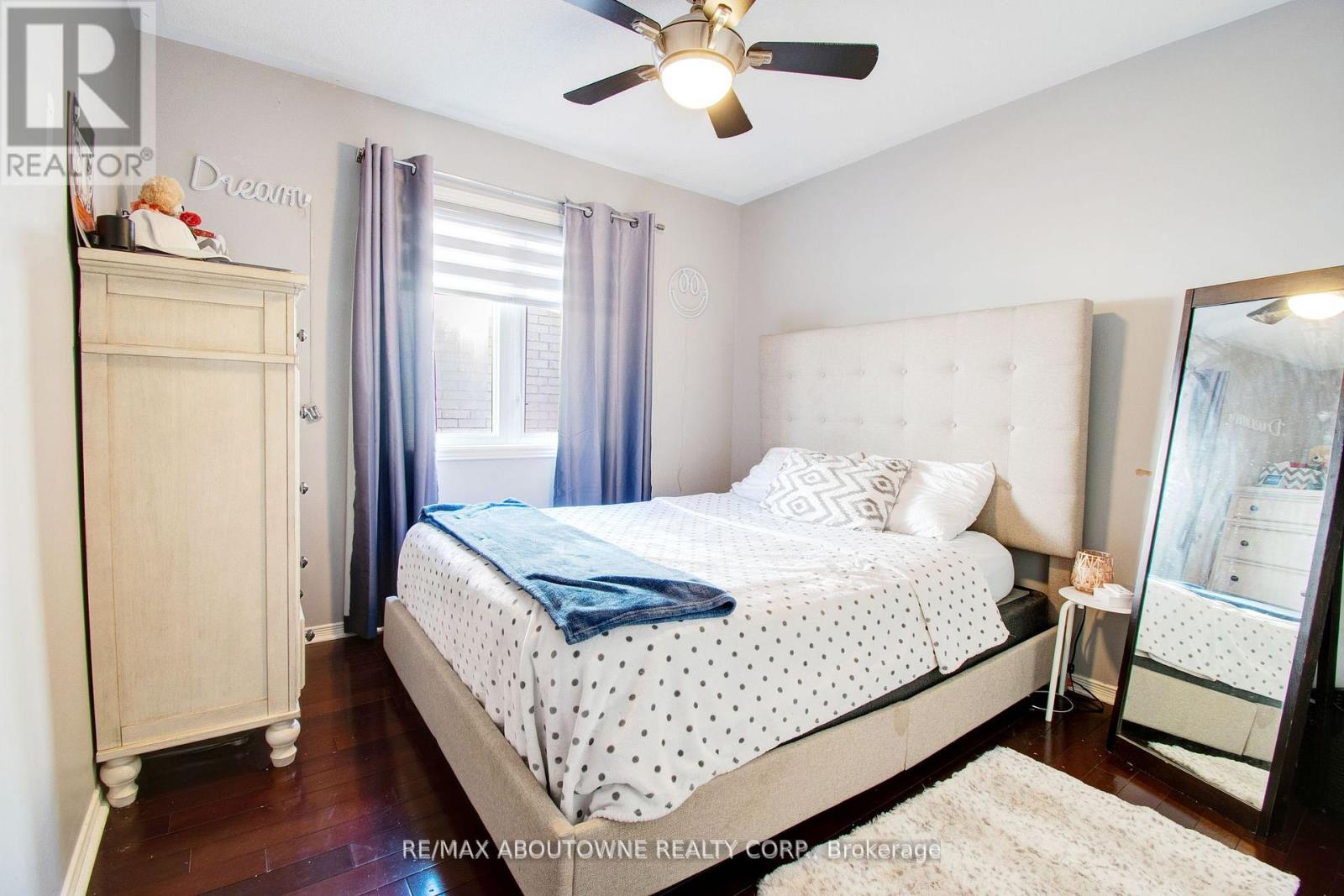 3265 Sharp Road, Burlington, Ontario  L7M 0J4 - Photo 16 - W12161466