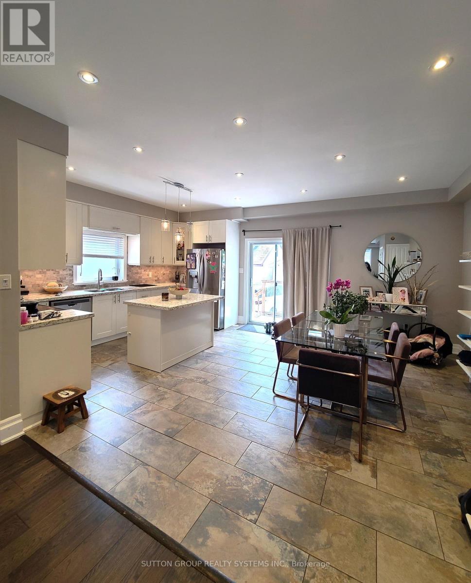 20 Sixth Street, Toronto, Ontario  M8V 3A2 - Photo 6 - W12161549