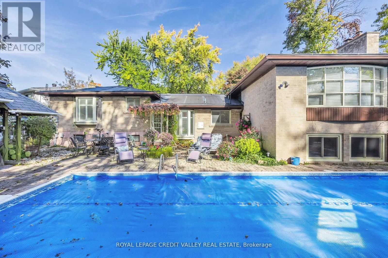 9 Norval Crescent, Brampton (Brampton East), Ontario  L6W 1J1 - Photo 33 - W12161553
