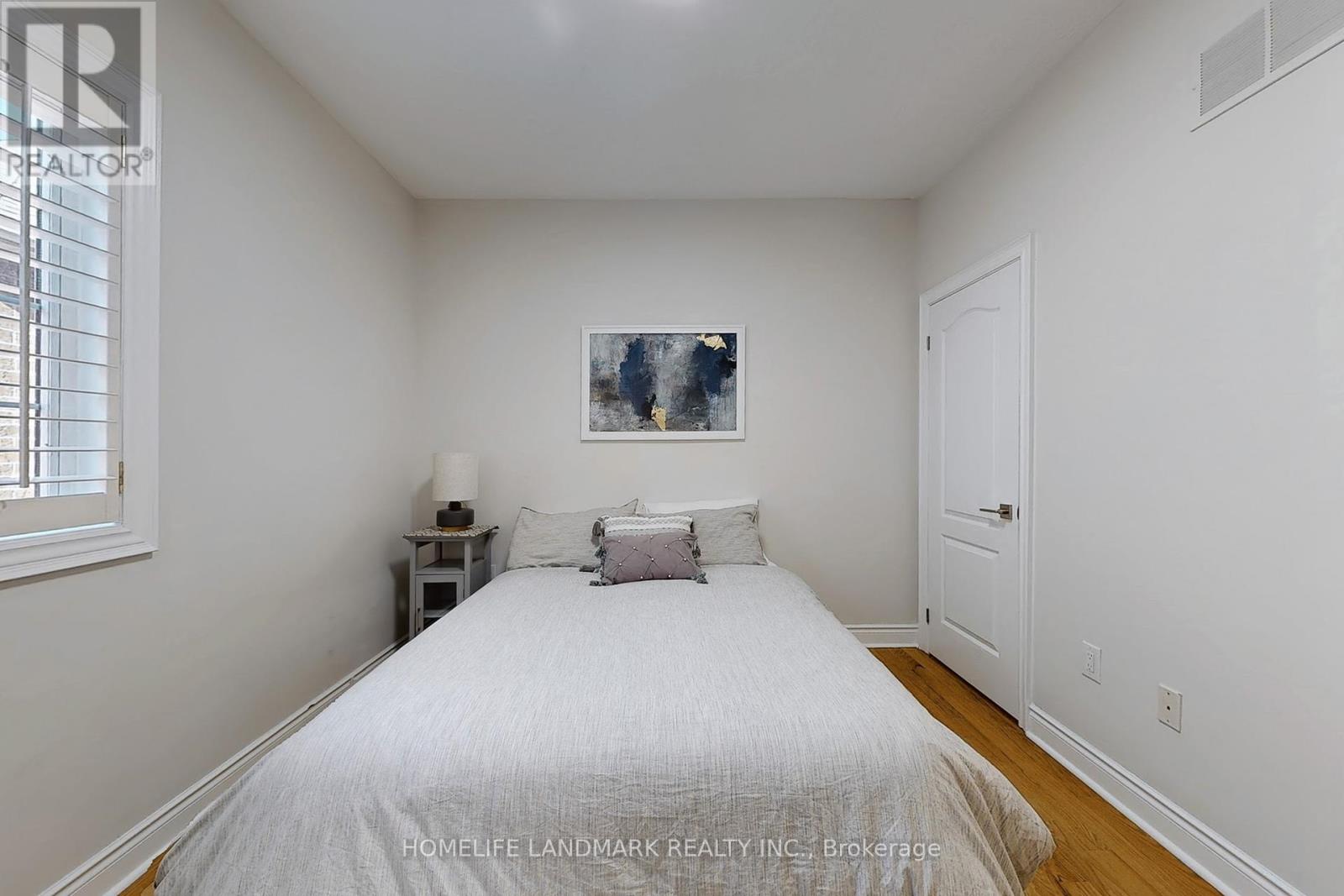 2314 Woodridge Way, Oakville, Ontario  L6H 6S3 - Photo 26 - W12161561