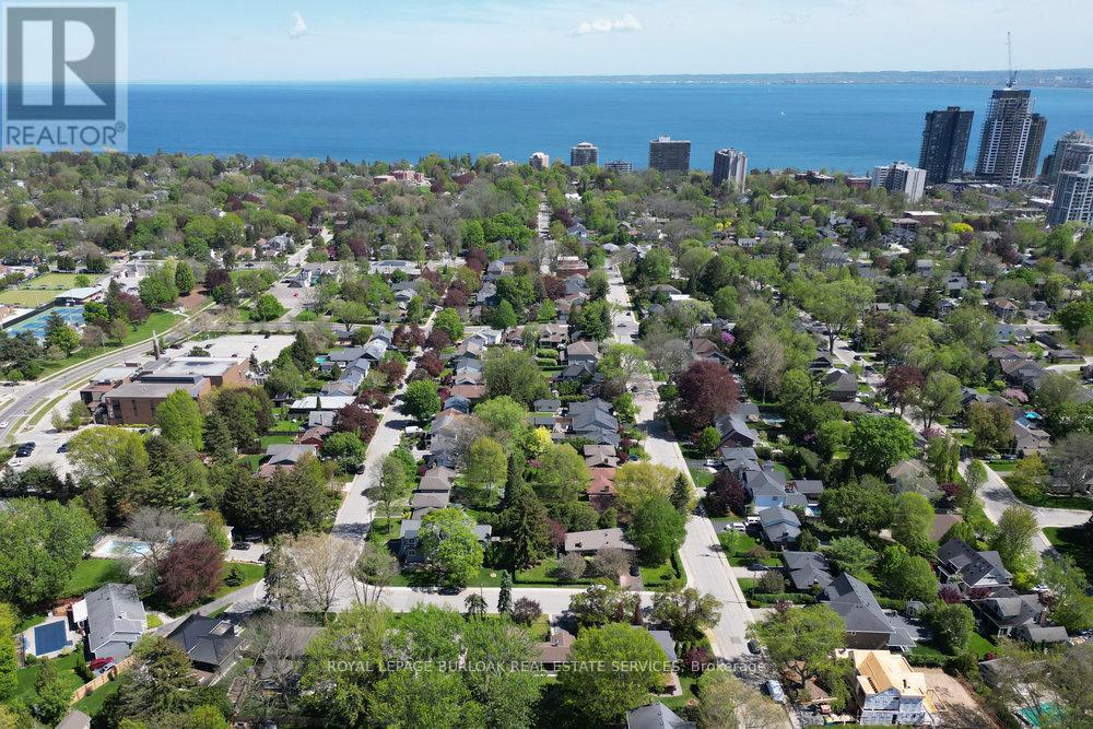 571 Bridgman Avenue, Burlington (Brant), Ontario  L7R 2V5 - Photo 23 - W12161562