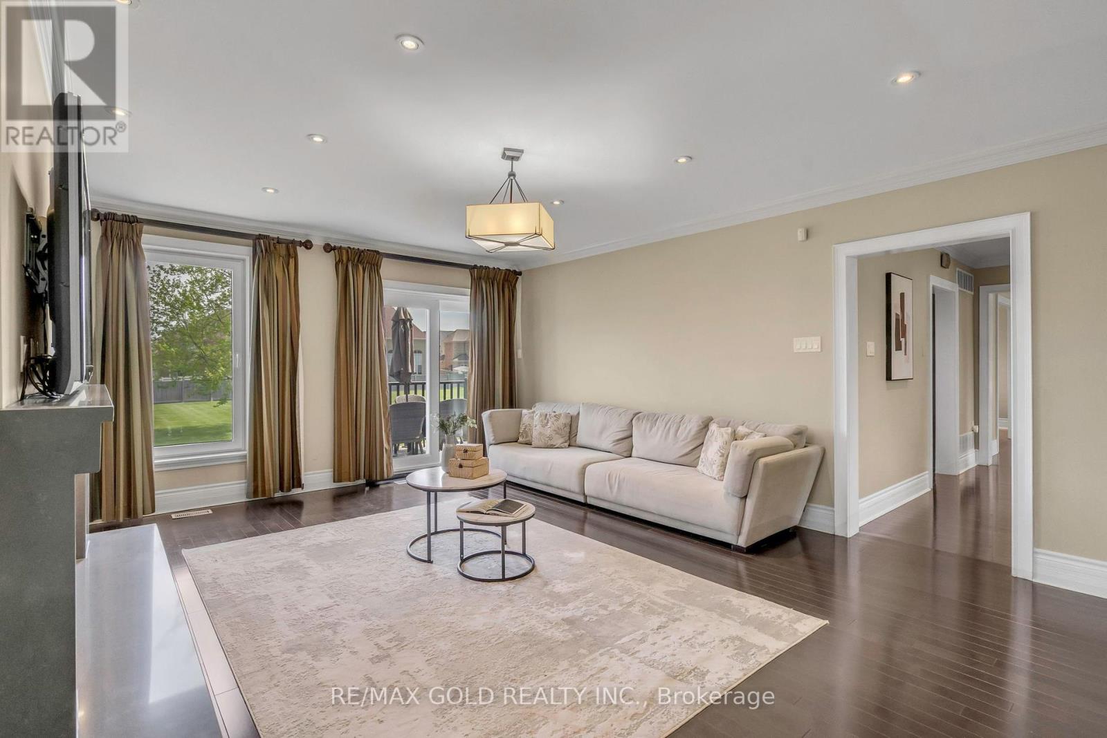 22 Tortoise Court, Brampton (Vales Of Castlemore), Ontario  L6P 0A1 - Photo 20 - W12161639