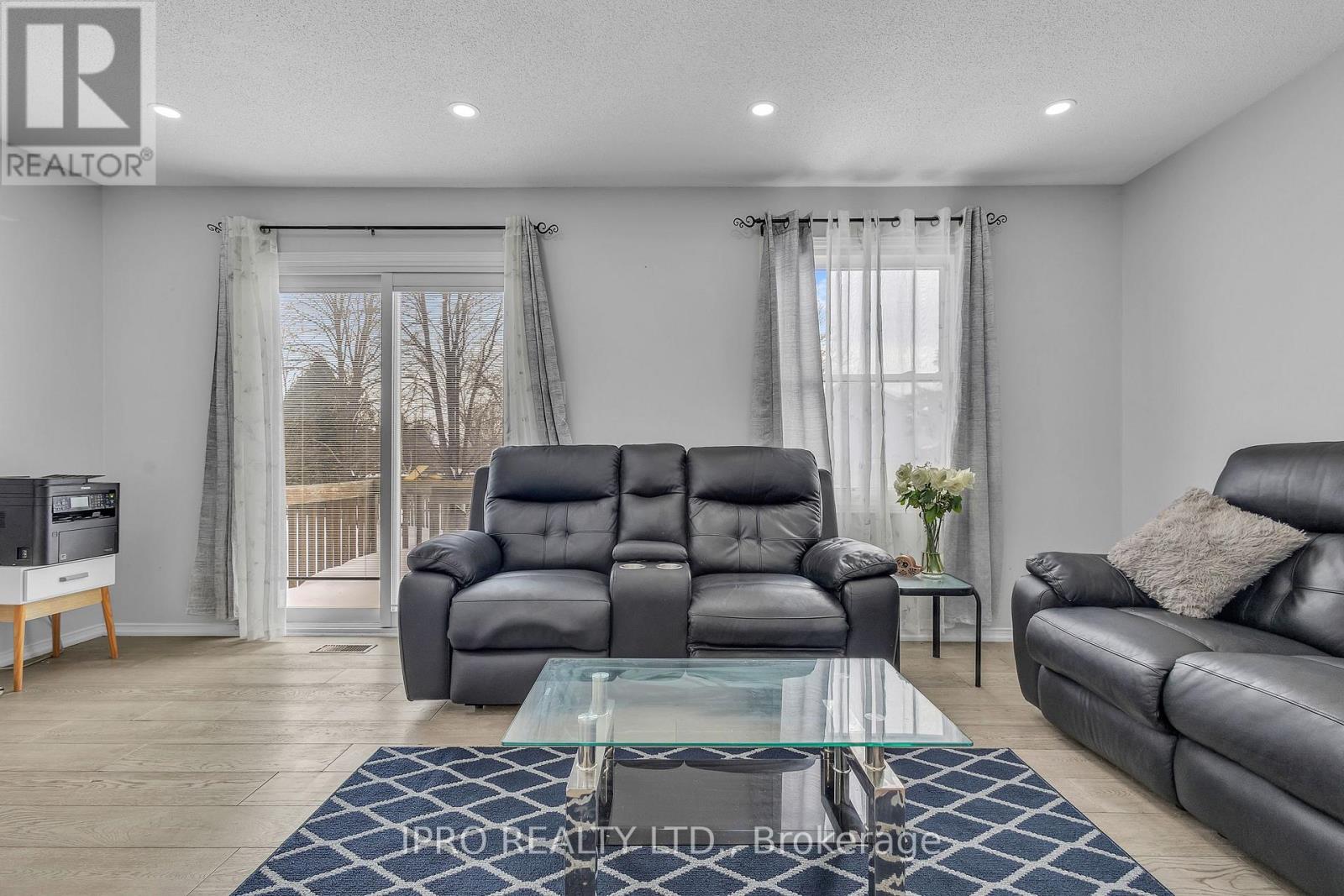 5014 Rundle Court, Mississauga, Ontario  L5M 4A3 - Photo 15 - W12161647